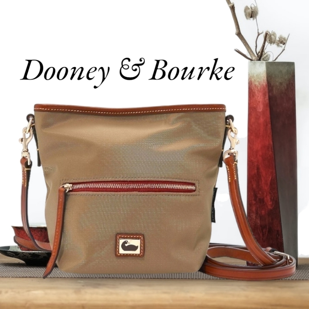 Dooney & Bourke Wayfarer Hobo Nylon Bucket Crossbody Bag - NWOT - Taupe